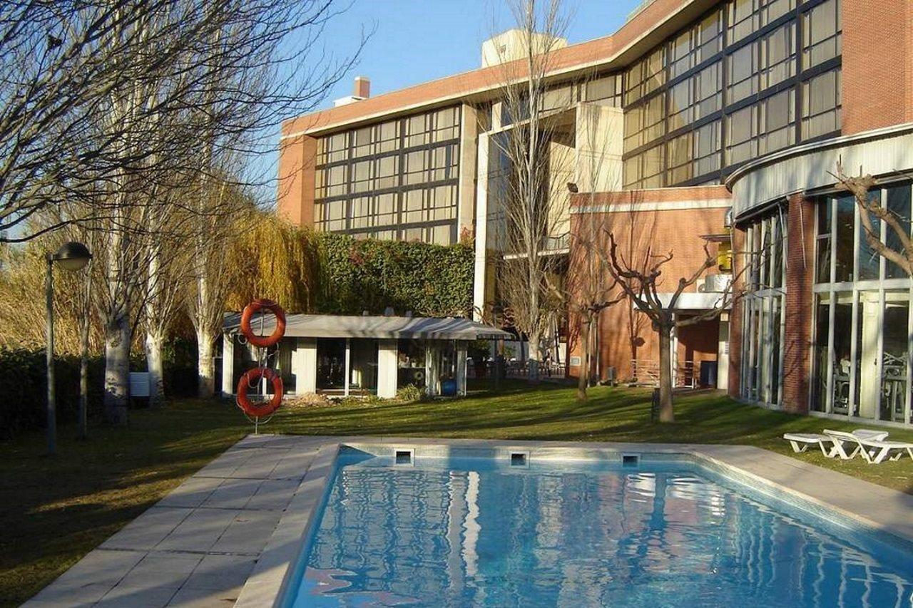 Отель Ciutat De Гранольерс Удобства фото